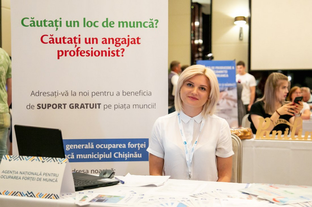 Târgul locurilor de muncă: oferte de job direct de la angajatori și meserii de perspectivă pentru tinerii absolvenți