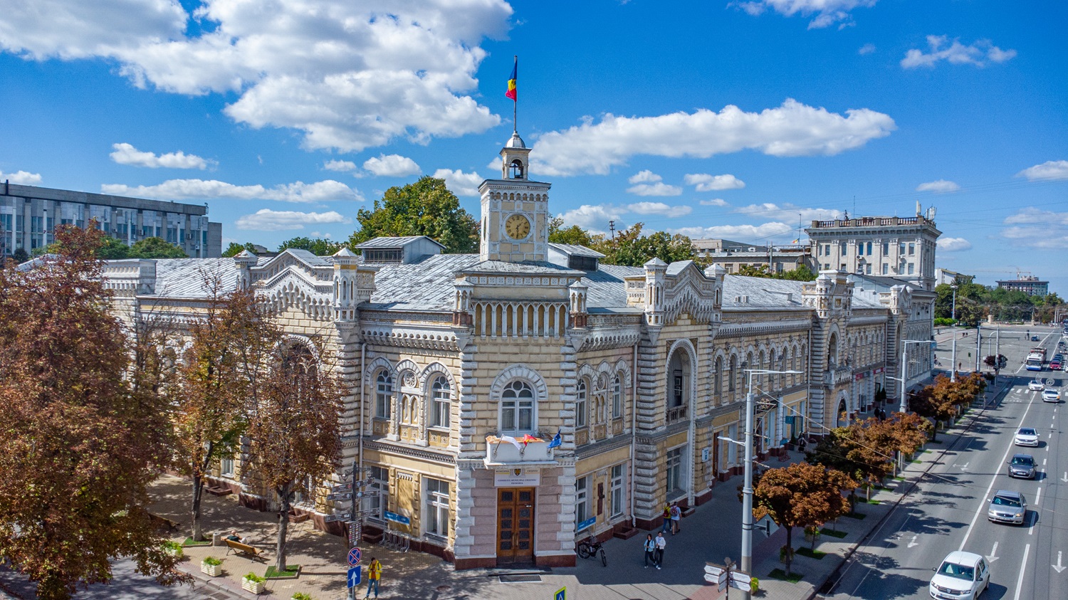 Clădirea_fostei_Dume_Orășenești._Astăzi_Primăria_și_Consiliul_Municipal_Chișinău._Foto_3