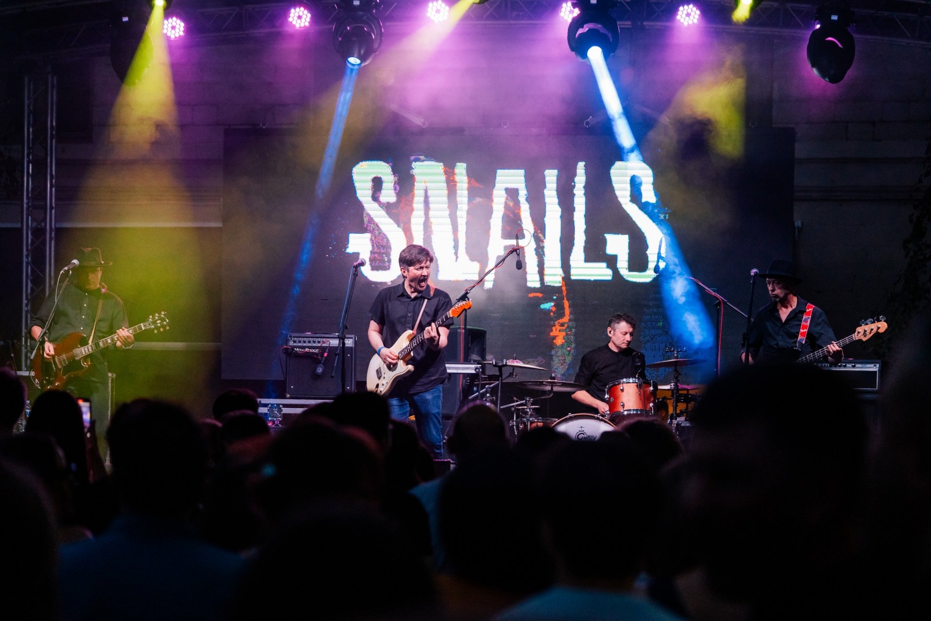 Formația Snails continuă să-și întărească forțele! Interpreții lansează o nouă piesă și un videoclip pentru ea