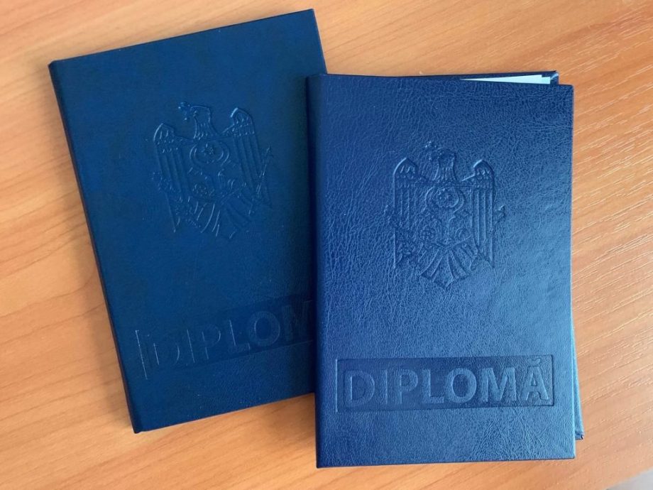 diplomă