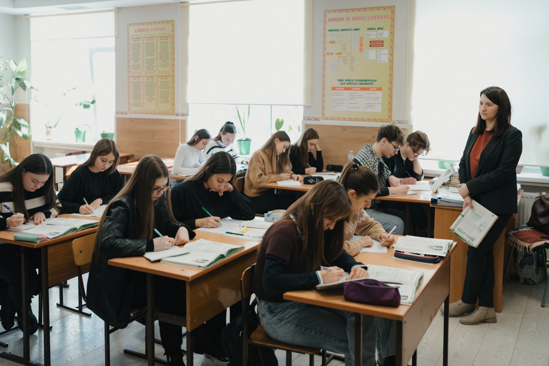 Ce itemi au avut de rezolvat elevii de clasa a IX-a la pretestarea de la matematică