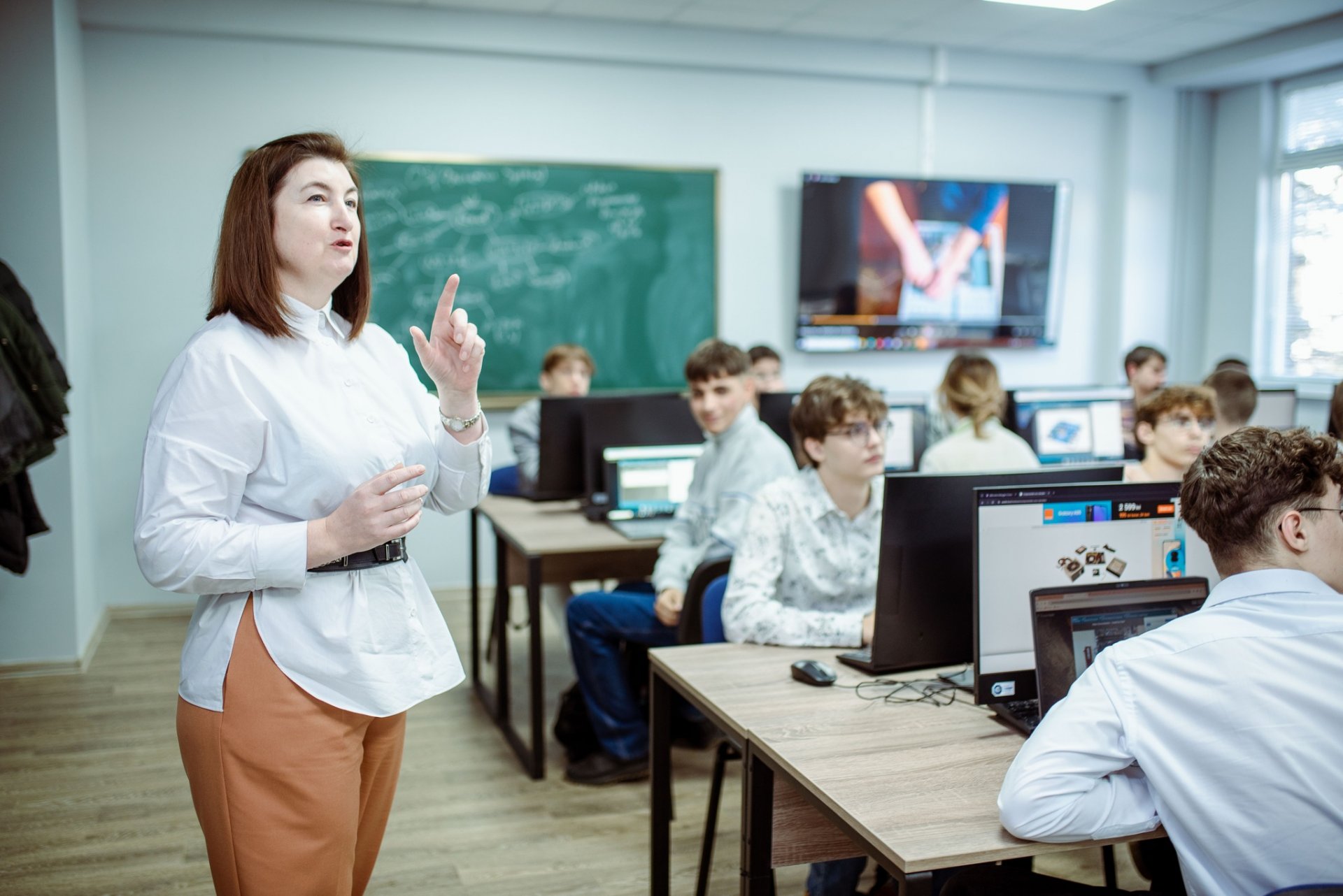 În premieră, în Moldova are loc Săptămâna Educației. Sunt așteptați reprezentanții companiilor Microsoft și Google