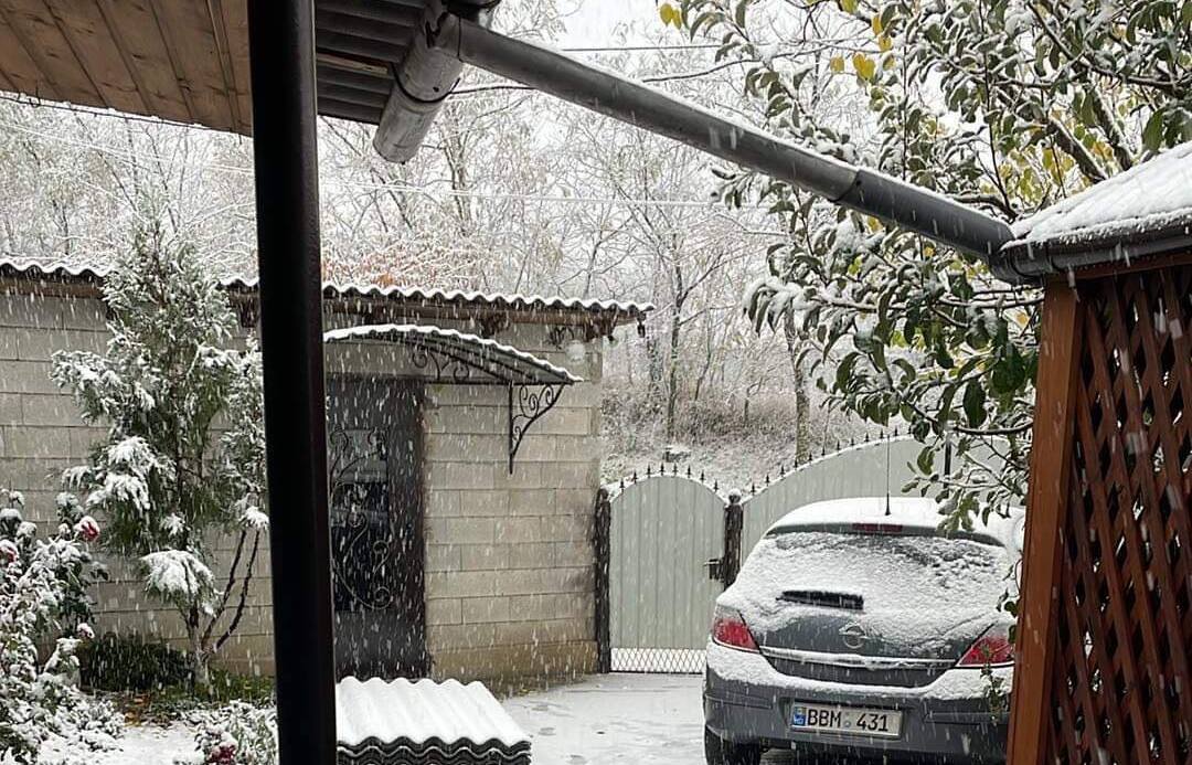 zapada iarna fulgi diez meteo Moldova