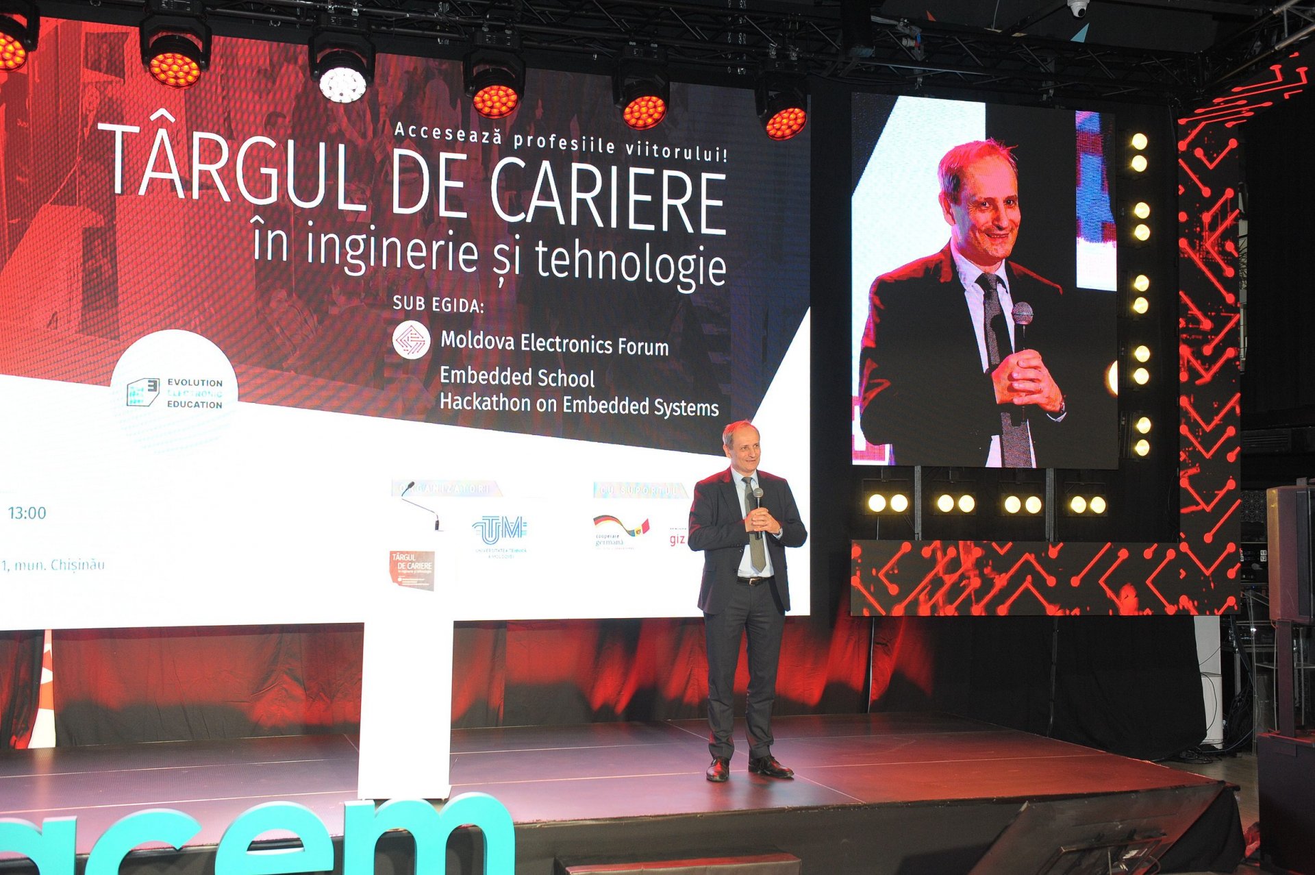 acem_0053-lr