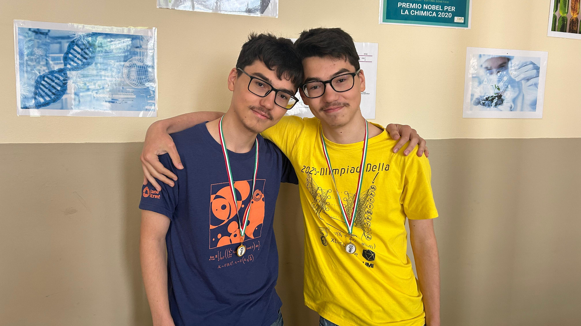 Doi tineri originari din Moldova au obținut medaliile de aur la Olimpiada Națională de Matematică din Italia