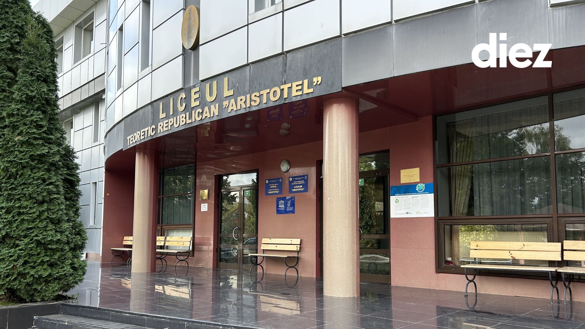 Pe 4 august începe a doua etapă de admitere în liceele din Chișinău. Lista instituțiilor care dispun de locuri libere