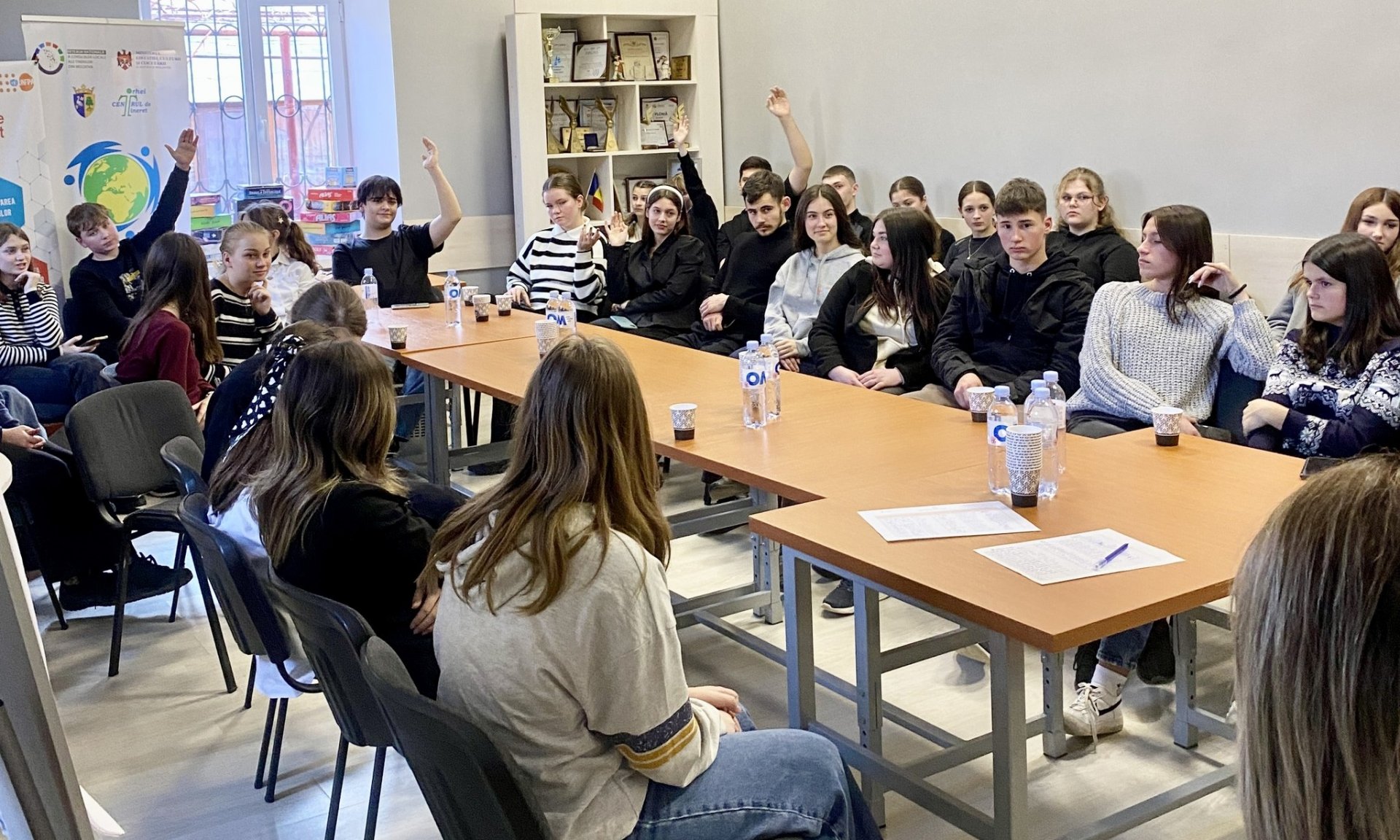 tineri activități consiliul al tinerilor lucru în grup