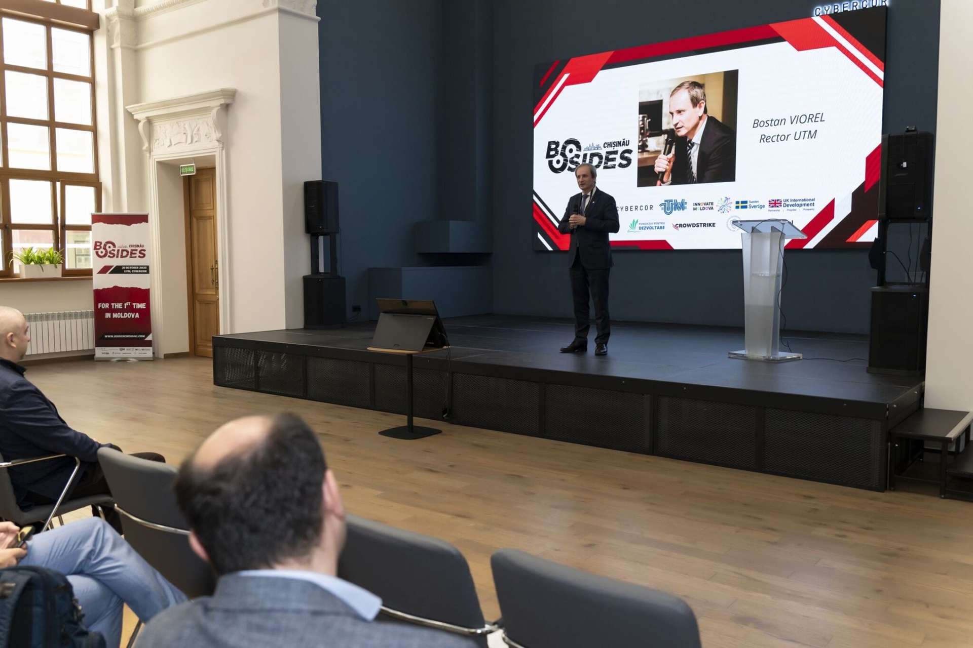 De la TikTok la inteligență artificială. Provocările lumii digitale au fost discutate la BSides Chișinău 2025