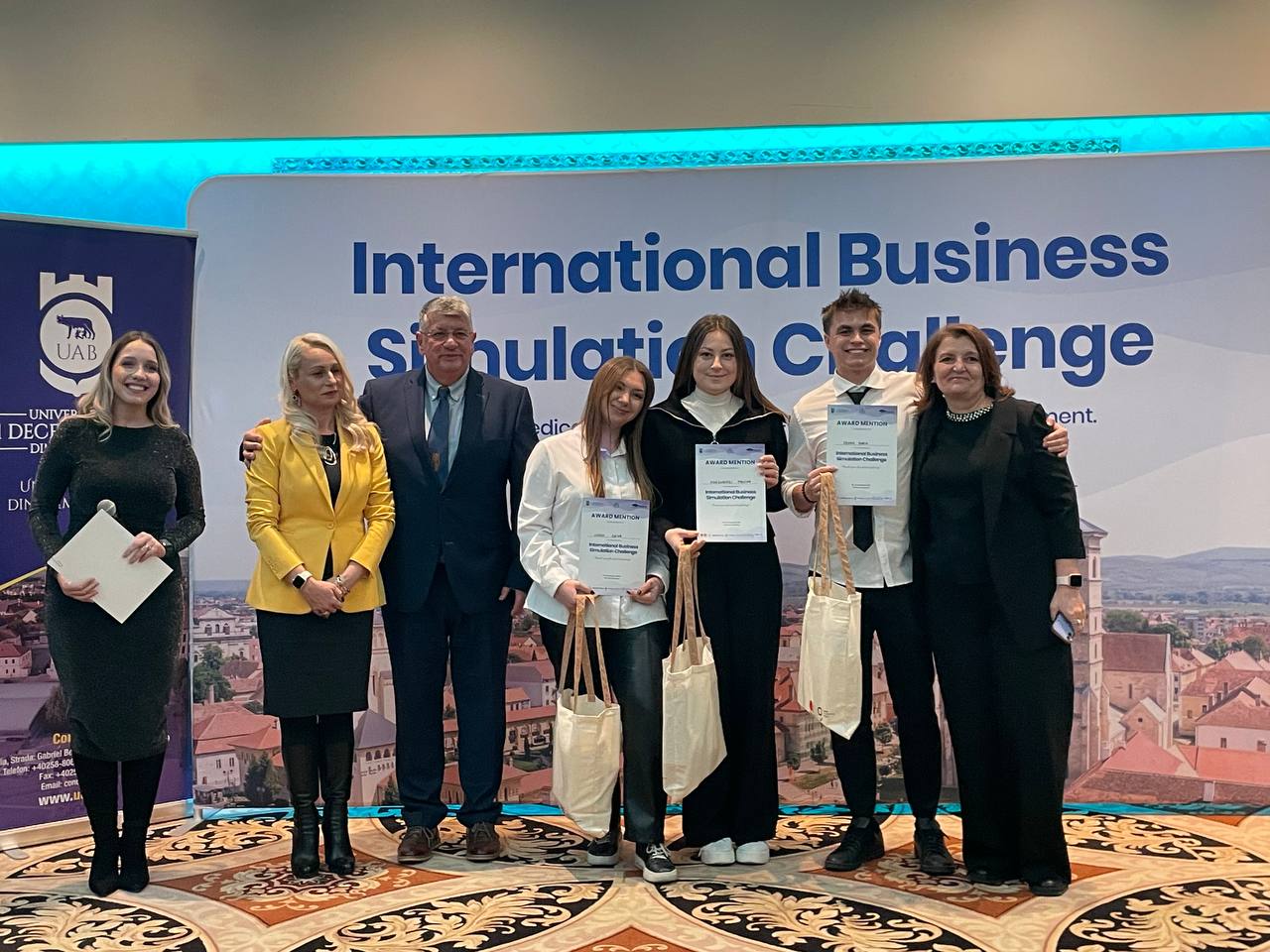Studenții ASEM au participat la competiția „International Business Simulation Challenge”, România