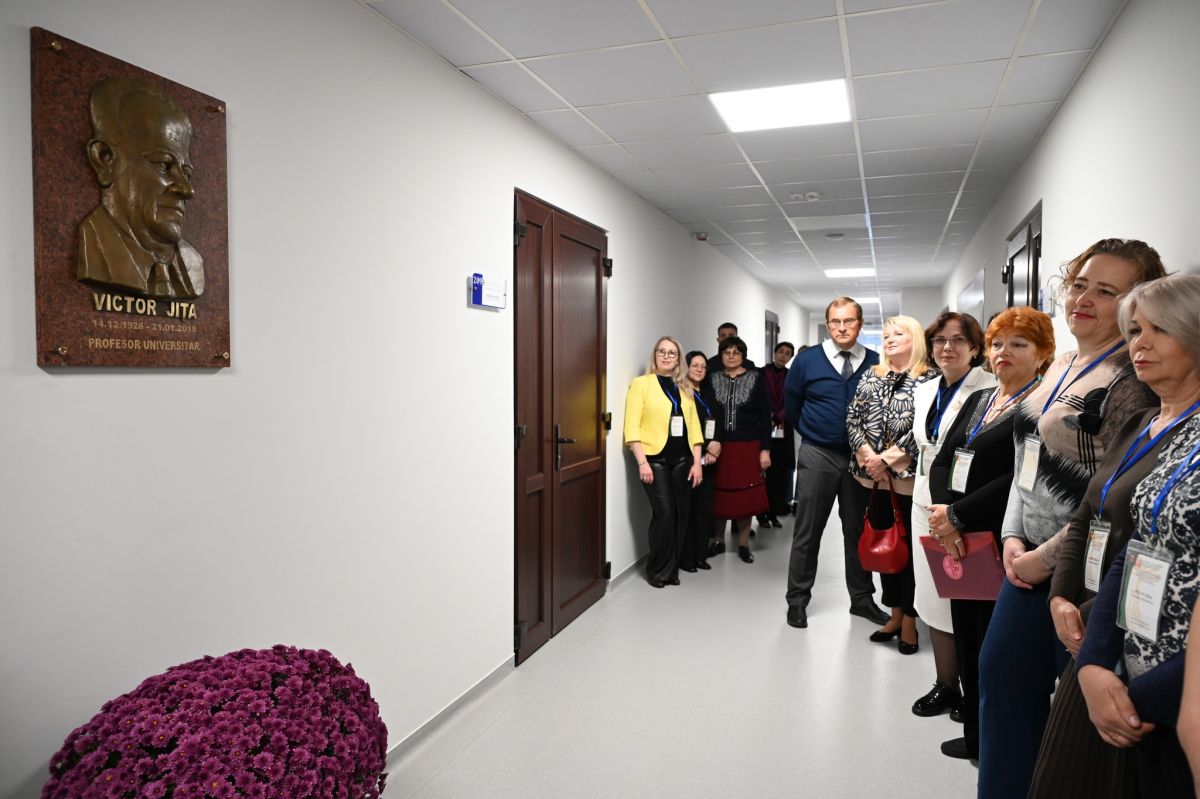 561621254_1240459018126296_1709637934820983306_n (1)