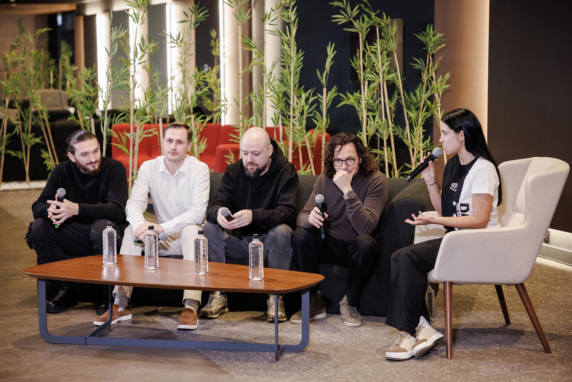 Mai sunt câteva zile până începe spectacolul rock-opera „Voievod”. Cine sunt artiștii care vor evolua la concert