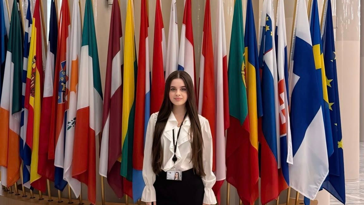 Moldoveanca Evelina Pîntea, despre stagiul la Parlamentul European: „Nu este doar despre politică”