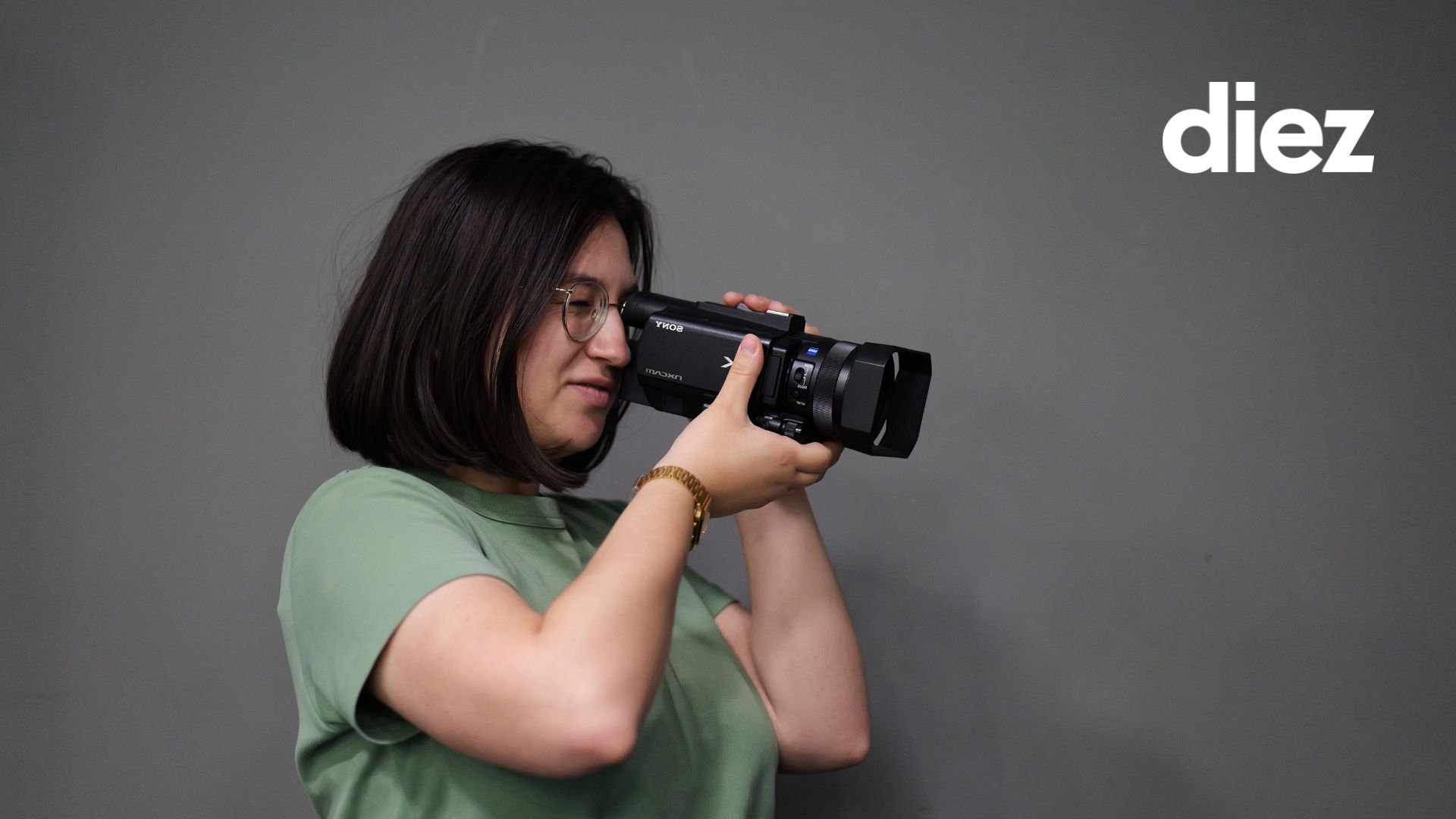 fotografie aparat foto jurnalist