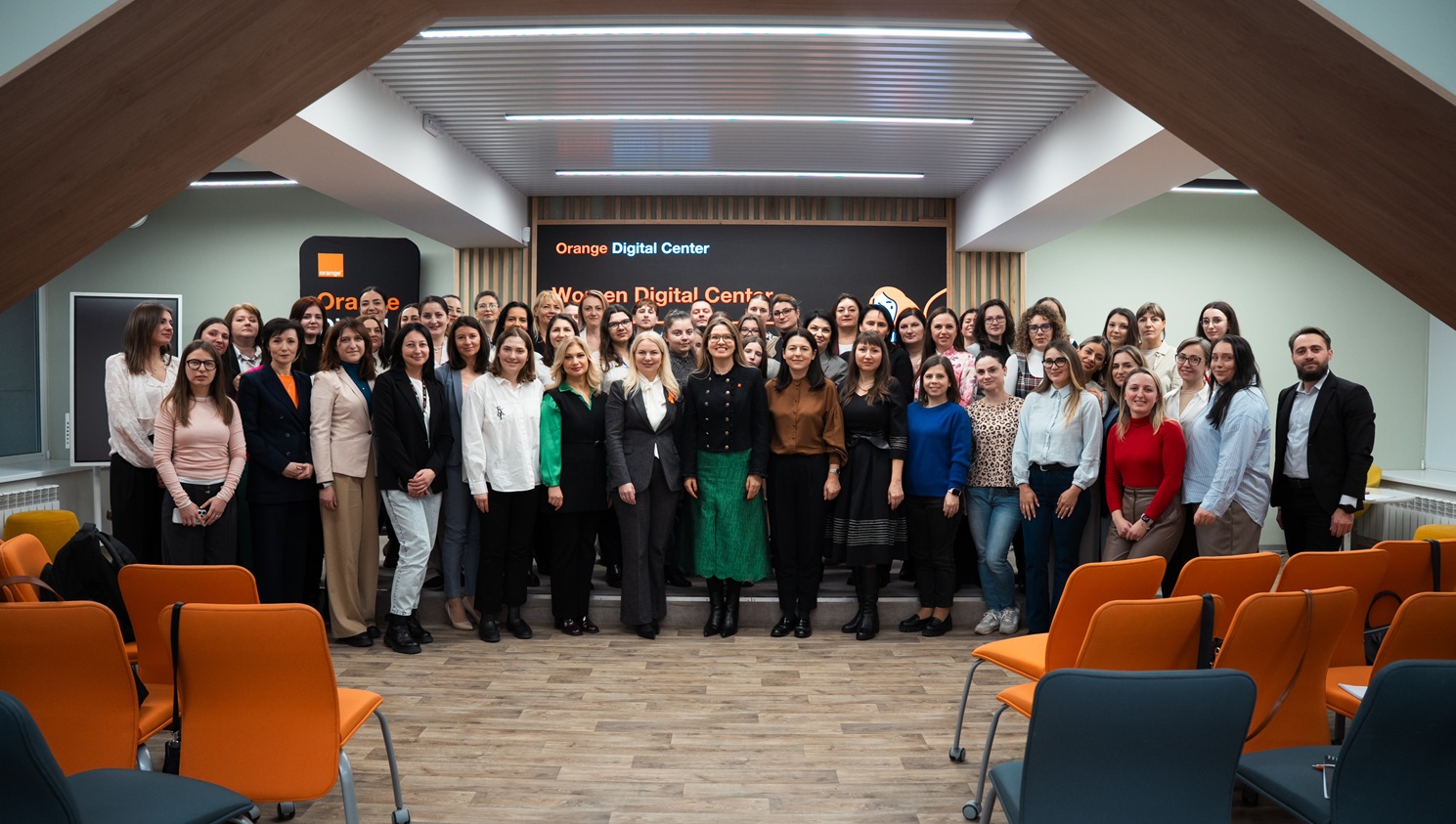 Poza de copertă – 1