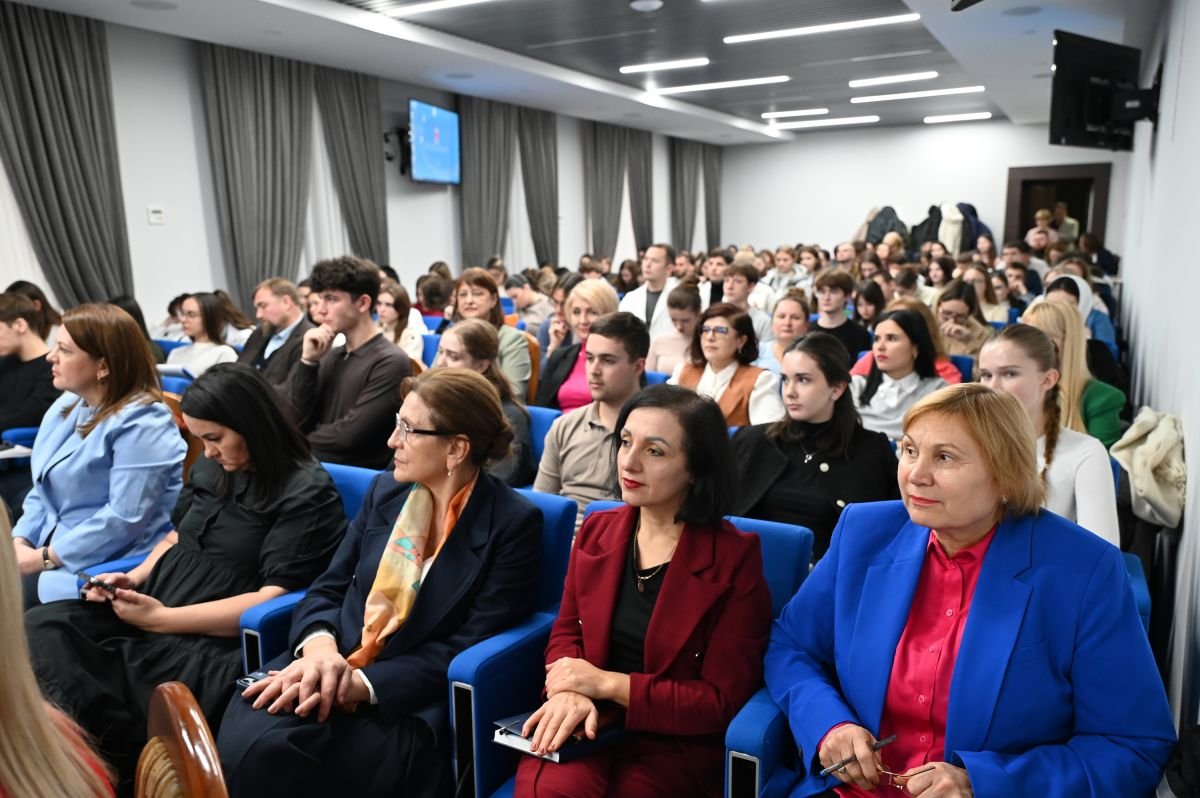 Instruirea medicală la USMF, centrată pe drepturile omului în cadrul proiectului „Discriminare zero în instituții de sănătate”