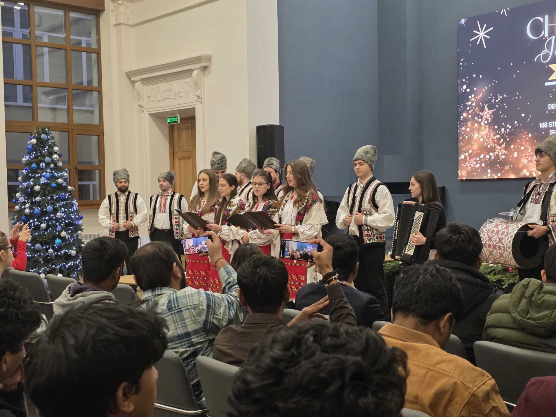 „Christmas in Moldova” a unit culturi și inimi la UTM