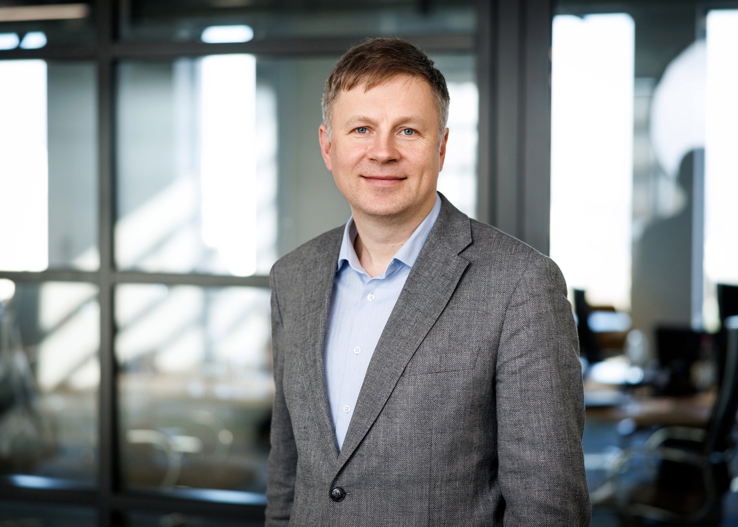 Maib la 35 de ani: interviu cu președintele Consiliului băncii, Vytautas Plunksnis