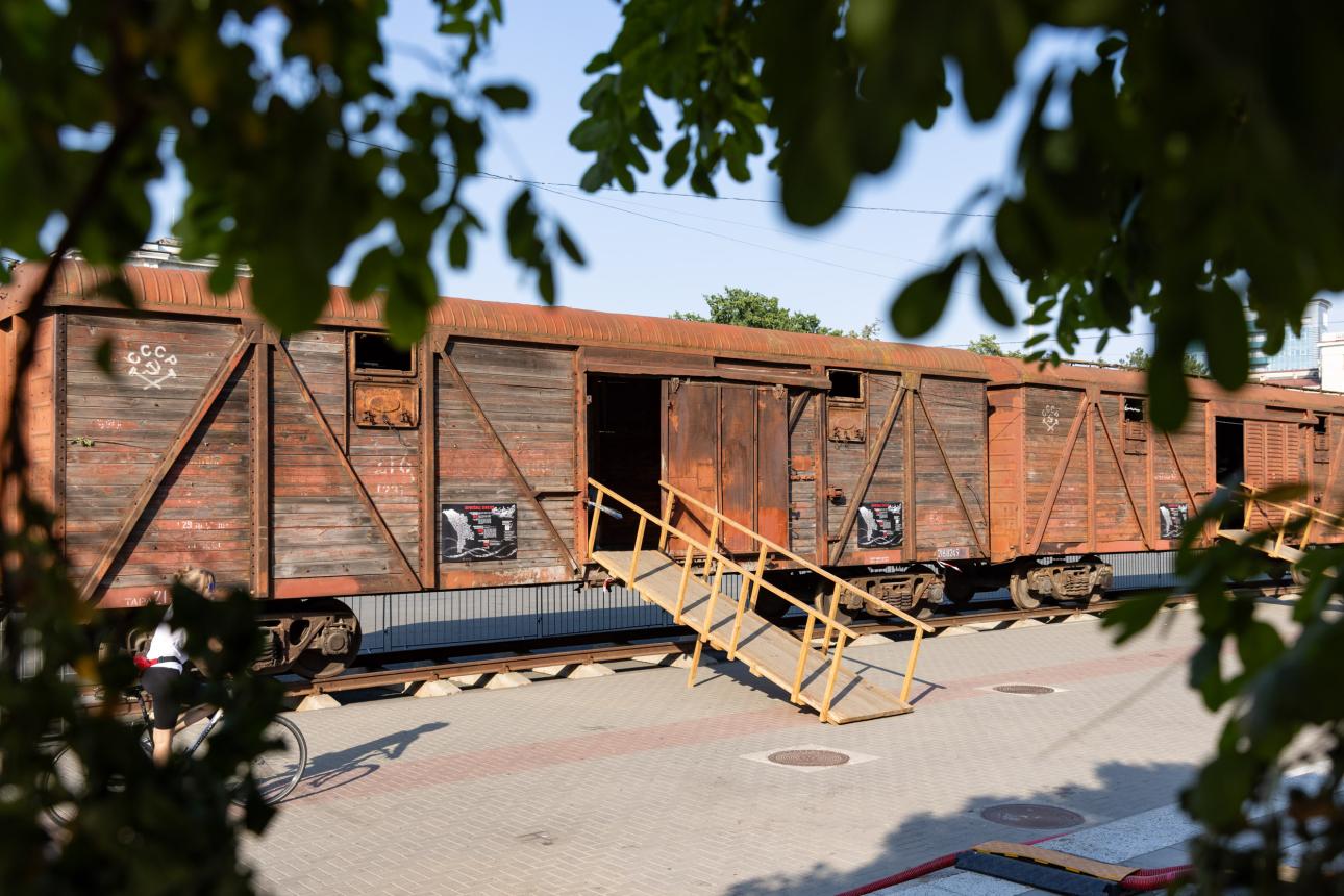 deportări expoziție
