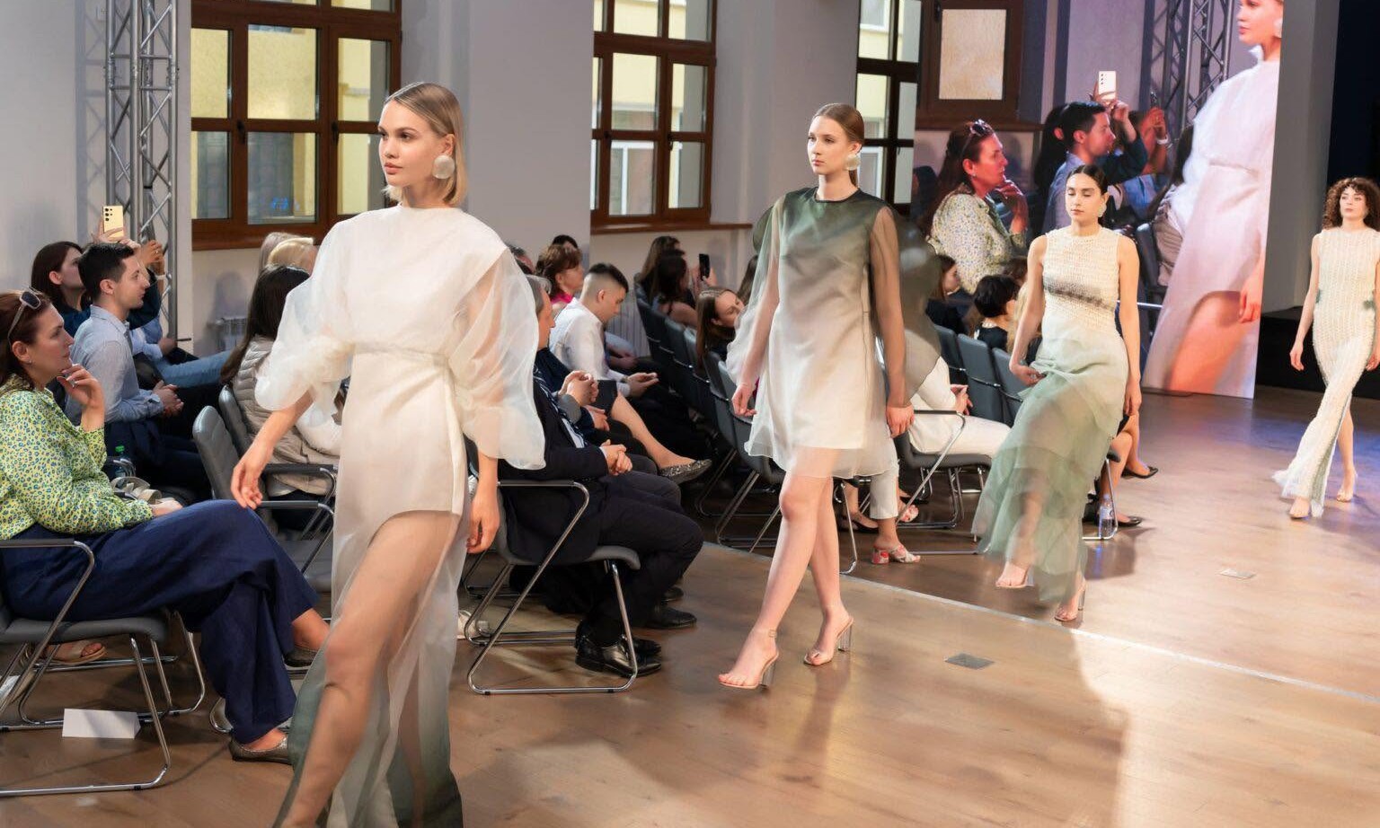modă fashion podium studenți